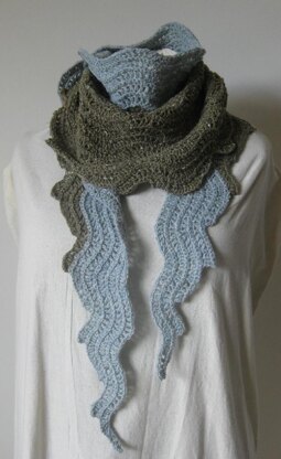 Old Shale Stitch Crochet Scarf 