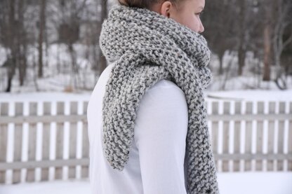 Marlowe Grande Scarf