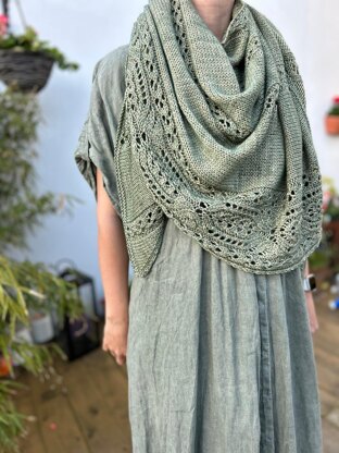 Elven Song Shawl