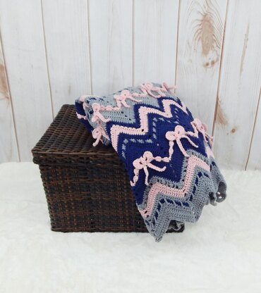 Wrapped in Ribbon Chevron Blanket