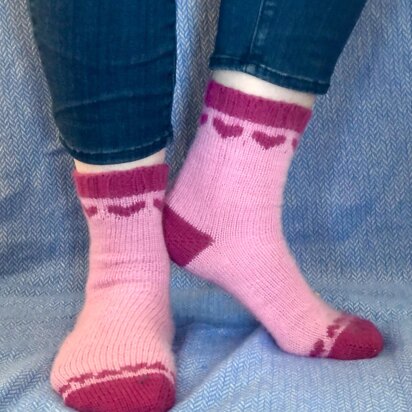 Share the Love Socks - knitting pattern