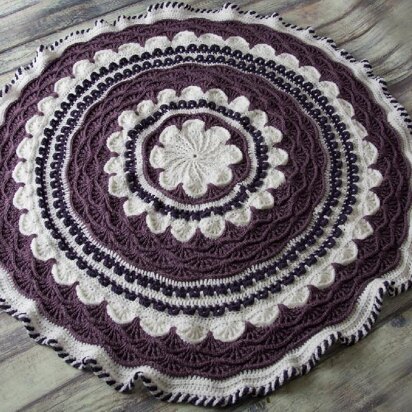 A Round The Flower Garden Afghan