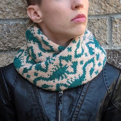 Aculeus Cowl