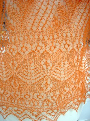 Mandarin lace shawl