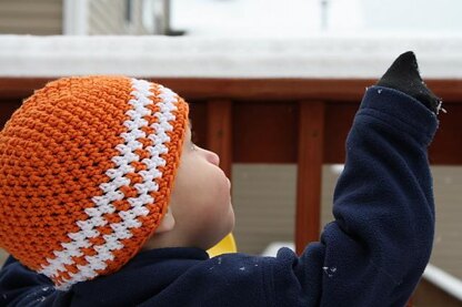 Collegiate Beanie size Child to Adult