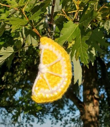 Crochet Fruit Slice Keychain Pattern