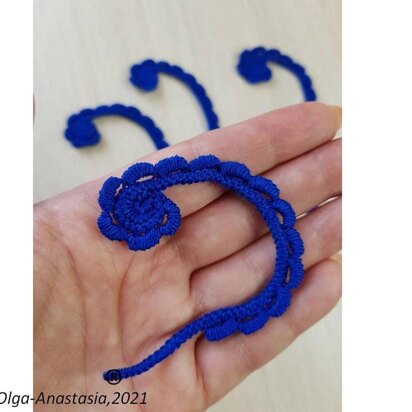 Curl crochet vintage blue