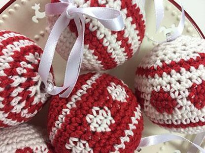 Crochet Christmas Bauble