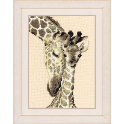 Vervaco Giraffe Family Cross Stitch Kit - 19cm x 28cm
