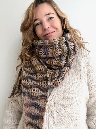 Winter Waves Wrap