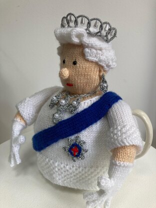HM Queen Elizabeth II in Tiara
