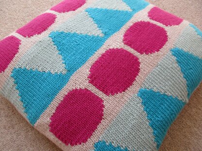 Circles and Triangles Cushion Cover