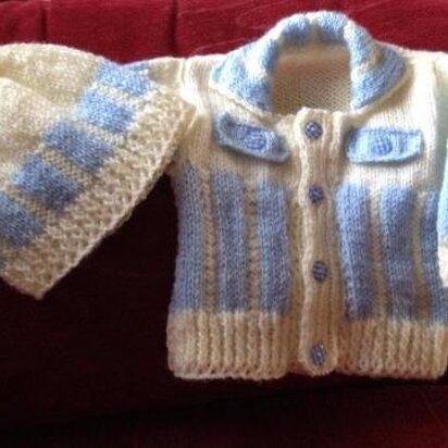 Cardi with vertical stripes and matching cap 0-3mths