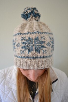 Split Back Snowflake Hat