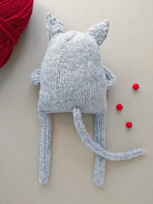 Alexis the Cat - Toy Knitting Pattern