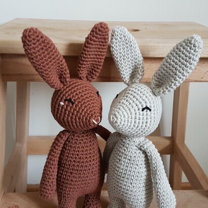 Basile the blissful bunny crochet pattern