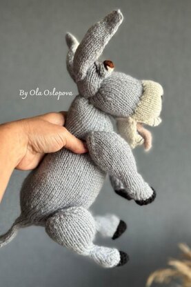 Donkey knitting pattern. Knitted donkey friend Shrek