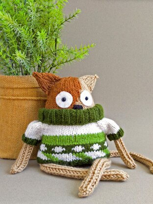 Paul the Cat with a Sweater - Toy Knitting Pattern