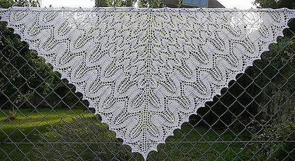 Tin Can Knits Sunflower Shawl PDF