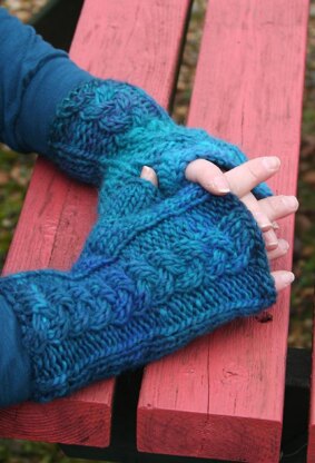 Plaited Cable Fingerless Mittens