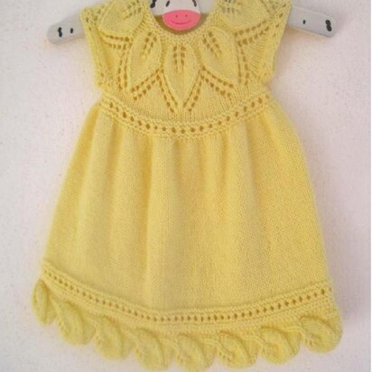 Mia Dress - knitting pattern