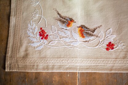 Vervaco Robins In Winter Table Runner Printed Embroidery Kit - 40 x 100 cm