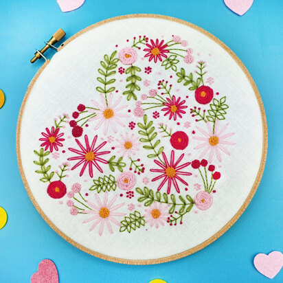 Oh Sew Bootiful Floral Heart Printed Embroidery Kit