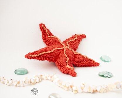 Starfish toy knitted flat