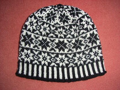 Black star beanie