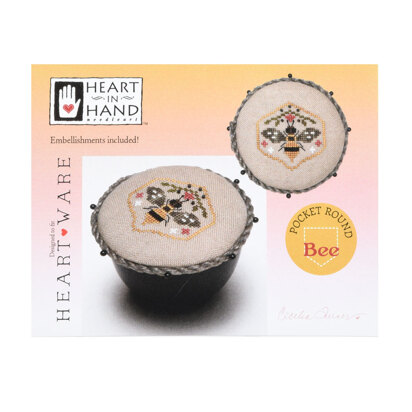 Heart in Hand Pocket Round: Bee - HH469 -  Leaflet