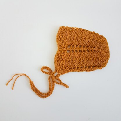 Lace Seed Stitch Baby Bonnet
