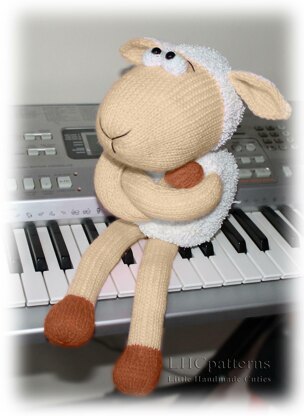 Sheep Knitting Pattern (an extremely soft, huggable and cute toy)