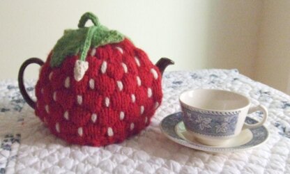 (Spouted) Strawberry Tea Cozy