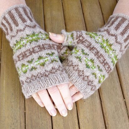 Brunswick Fingerless Mitts