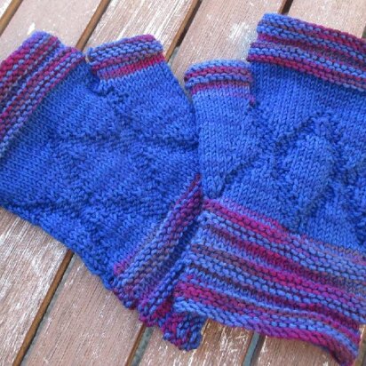 Home Again mitts - knitting pattern