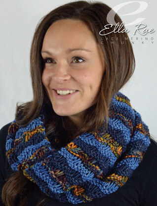 Wave Stitch Infinity Scarf in Ella Rae Lace Merino Chunky - ER23-03 - Downloadable PDF