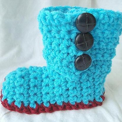 Button Up Boots | Crochet Pattern by SweetPotatoPatterns