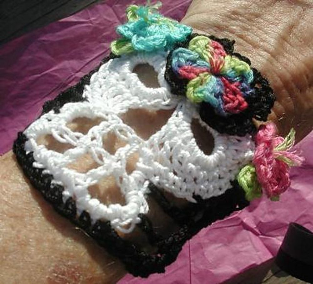 Crochet skull shop bracelet