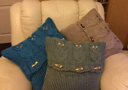 Owls cushions