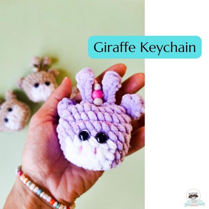 Giraffe Keychain