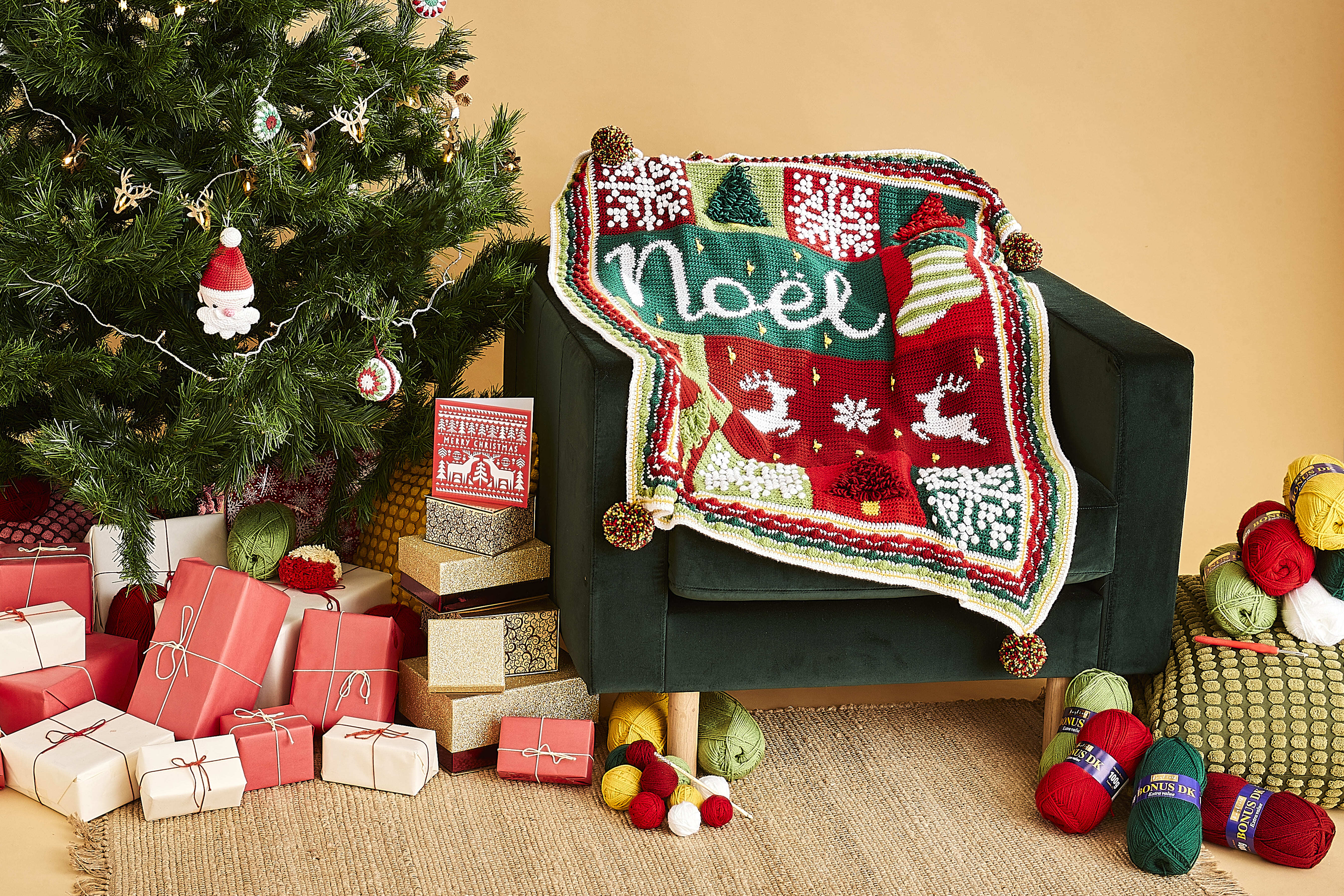 Sirdar NOËL Christmas CAL - view 8