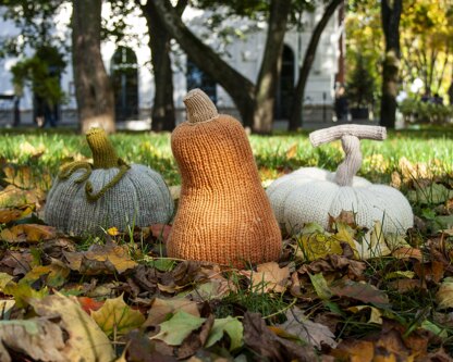 Three Halloween pumpkins