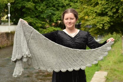 Dove wings shawl