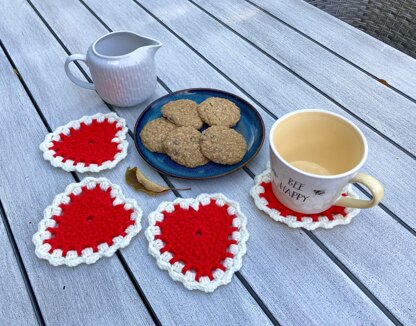 Red heart coaster by HueLaVive