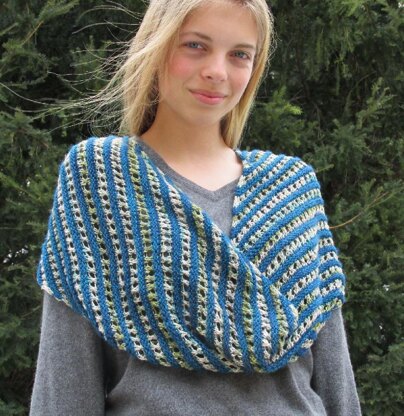 Belle Linee Cowl