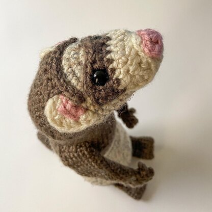 Fidget the Ferret Amigurumi