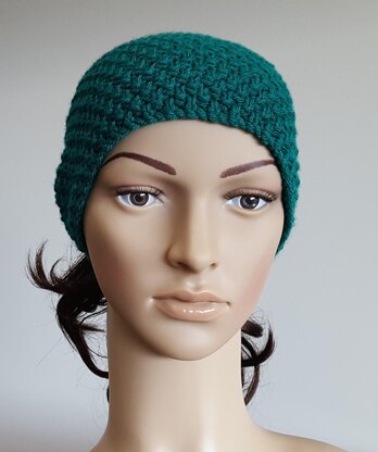 Hailey - seamed 12ply ponytail beanie