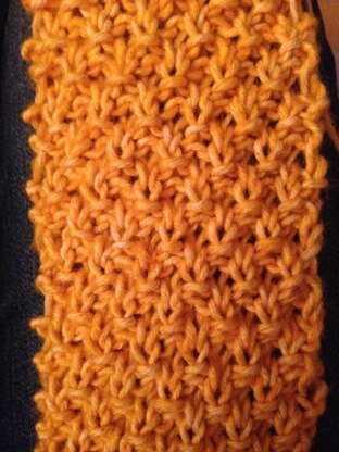 Double moss stitch scarf