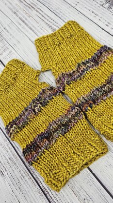 Ribbed & Ruched Gloves