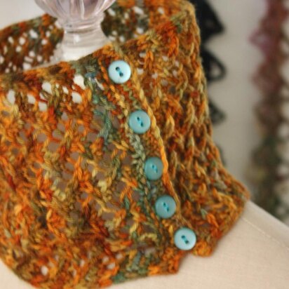 Zelda Lace Neckwarmer Knitting Pattern